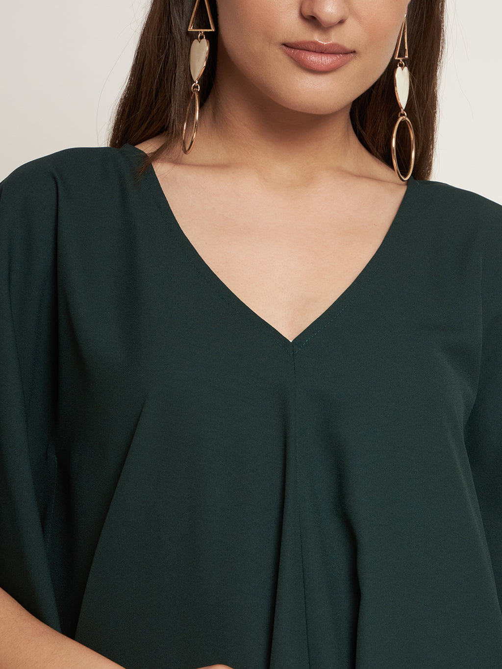 Curvydrobe Green solid short dress with kimono sleeves