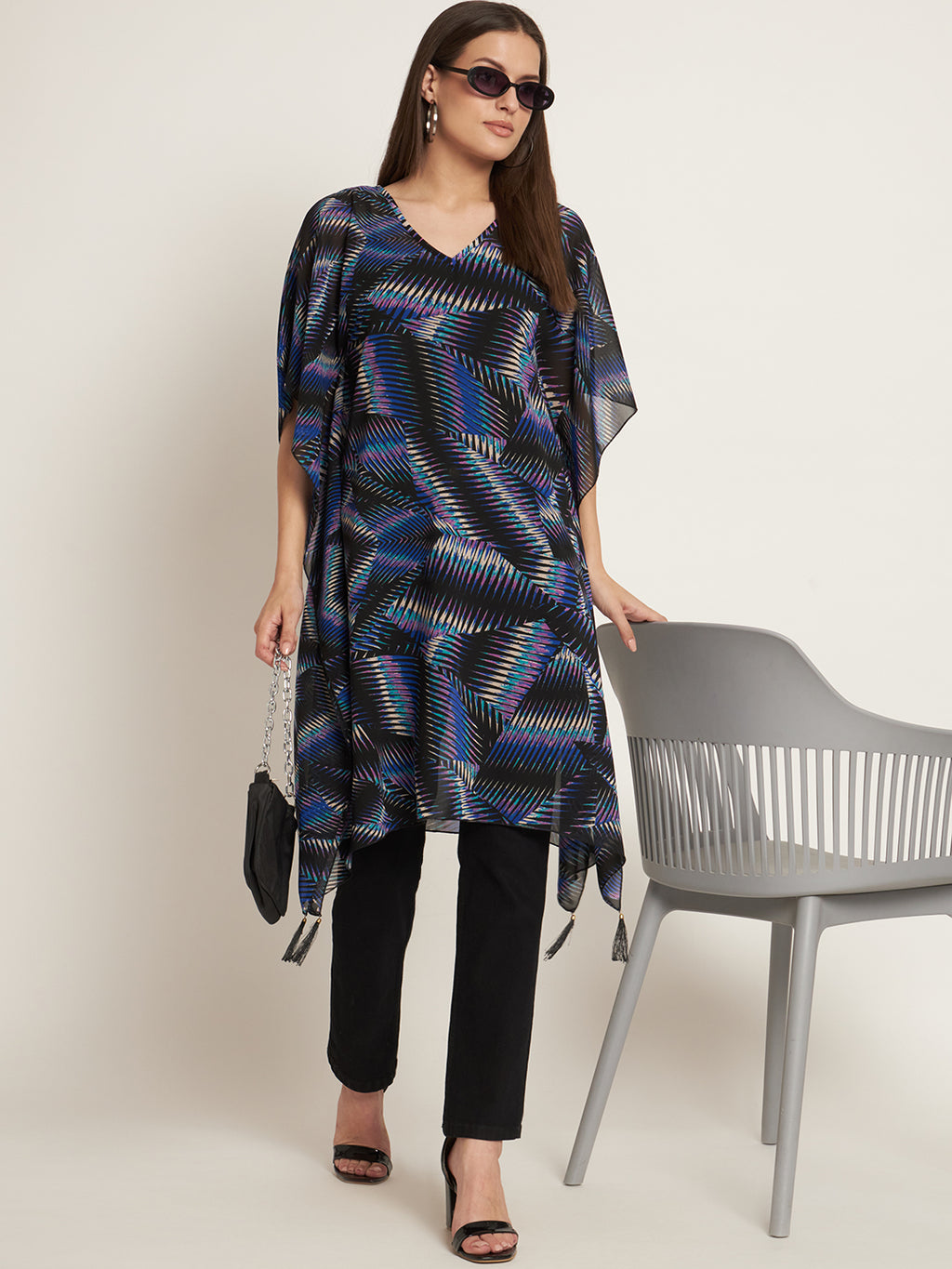 Curvydrobe Black printed below knee length kaftan with tassels