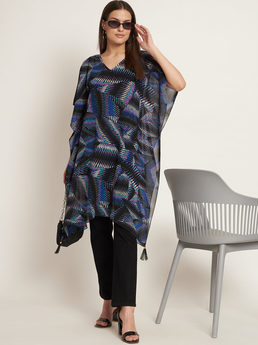 Curvydrobe Black printed below knee length kaftan with tassels