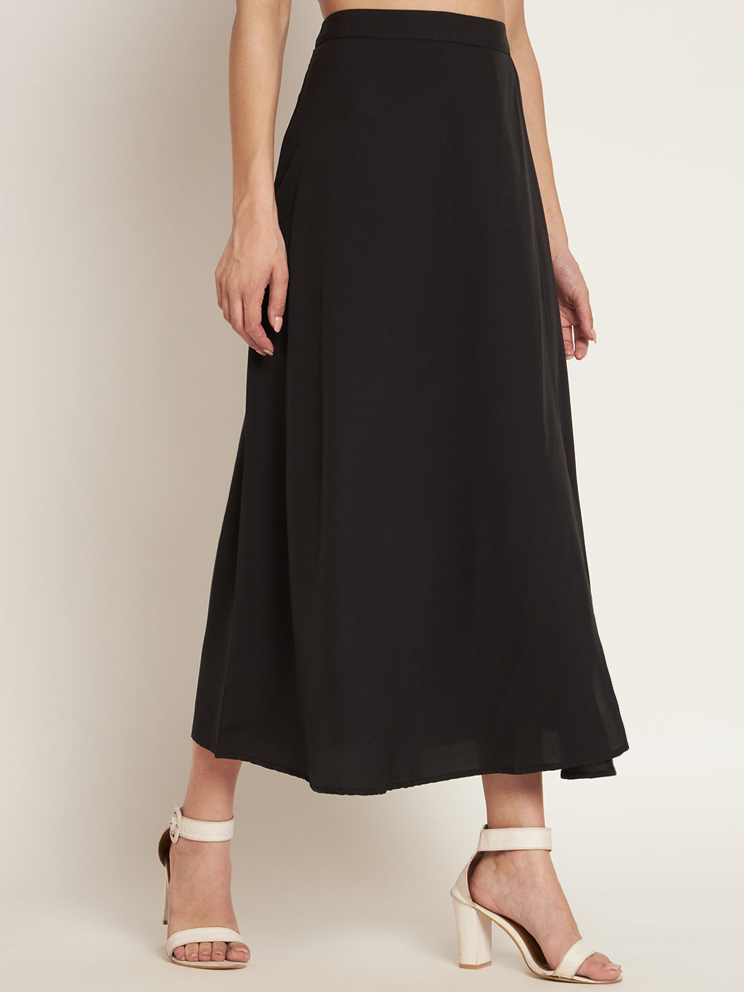 Curvydobe Women Solid Black Skirt One Thigh Slit Skirt