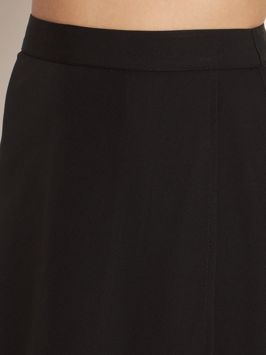 Curvydobe Women Solid Black Skirt One Thigh Slit Skirt