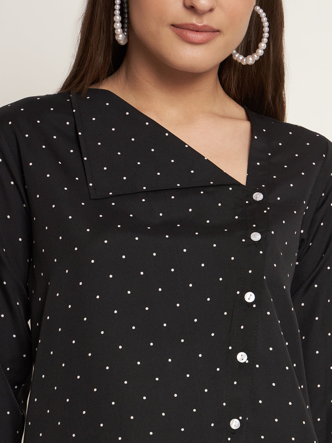 Curvydobe Women Boxy, Regular Fit Printed Lapel Collar Casual Shirt