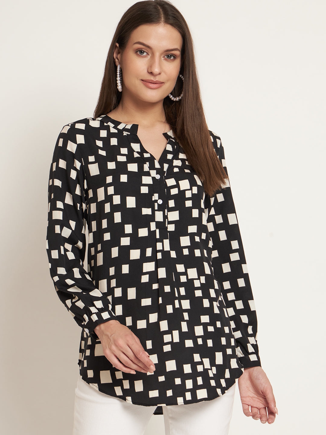 Curvydobe Casual Regular Sleeves Printed Women Black Top