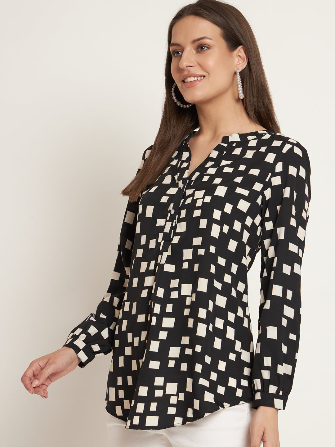 Curvydobe Casual Regular Sleeves Printed Women Black Top