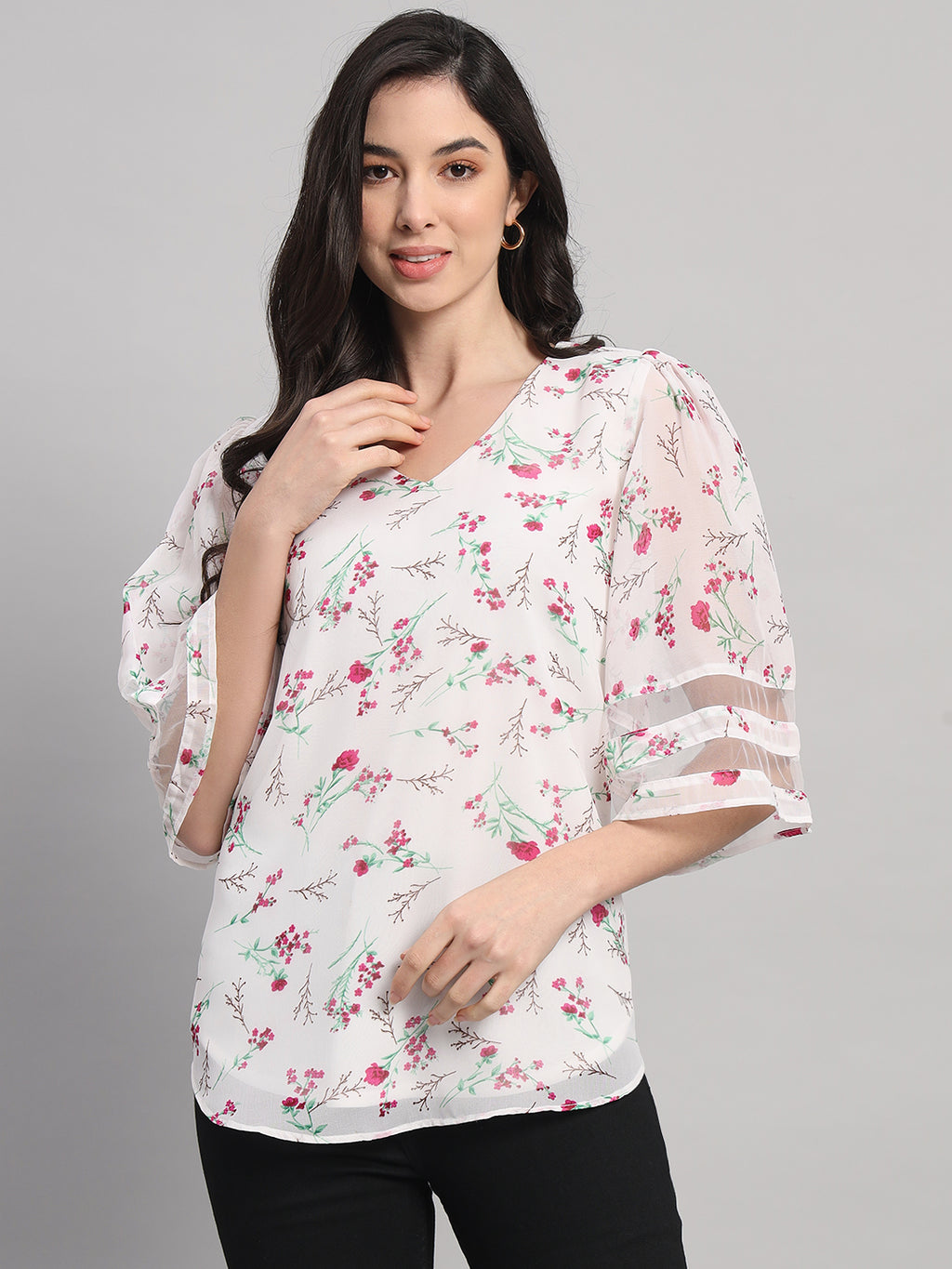 Curvydobe Womens White Floral Print V-Neck Top