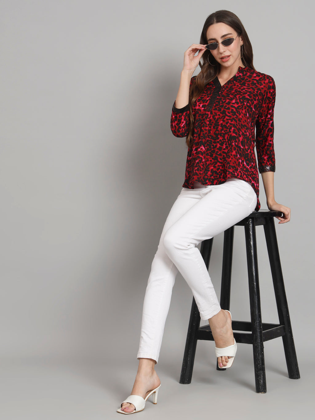 Curvydobe Burgundy Mandrain Collar placket Top