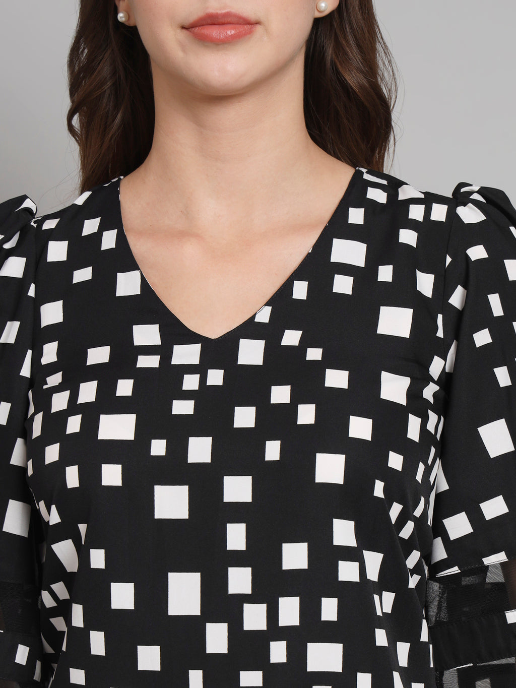 Curvydobe Black Geometric print Bell Sleeves top