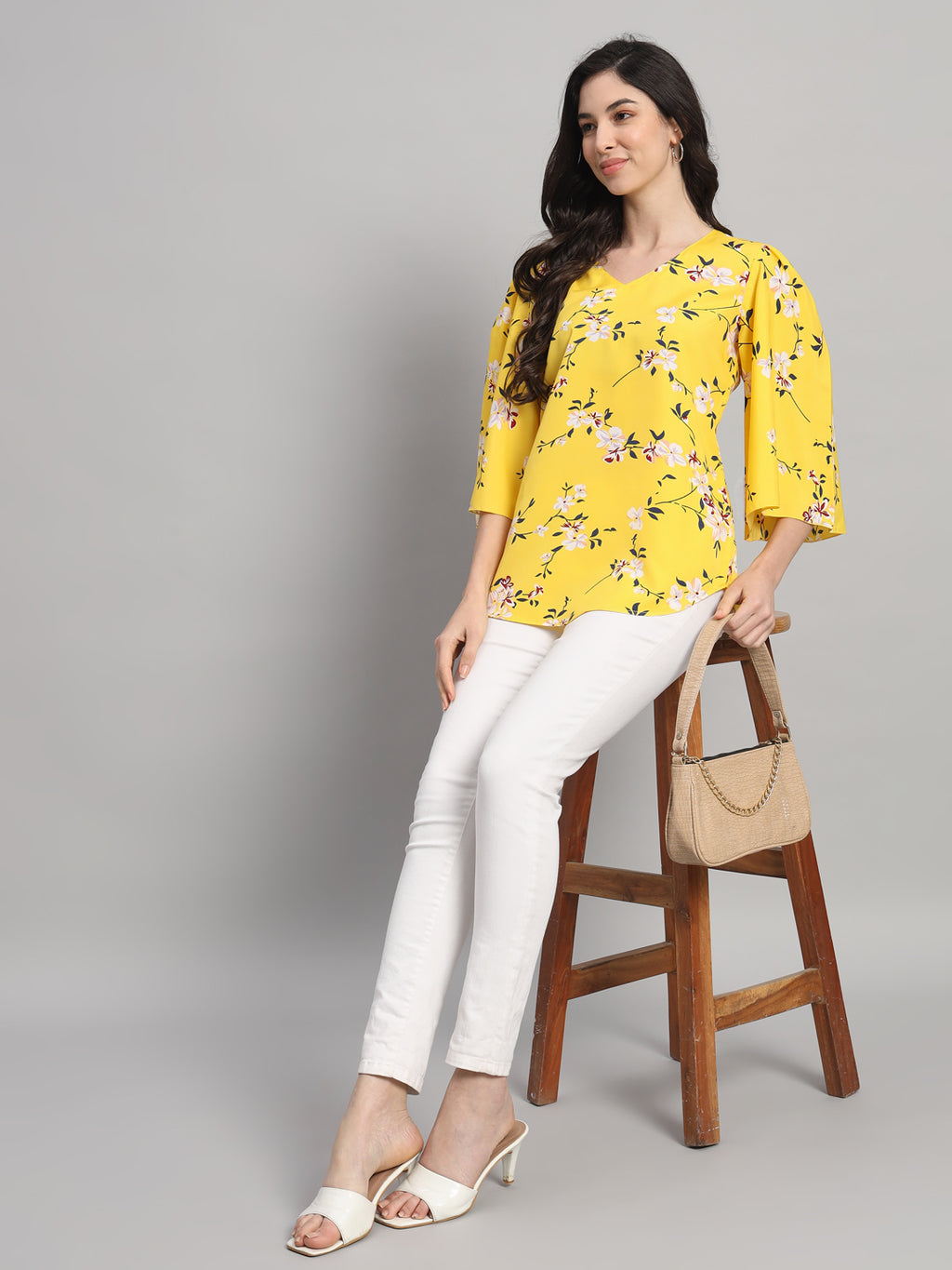 Curvydobe Womens Yellow Floral Print V-Neck Top