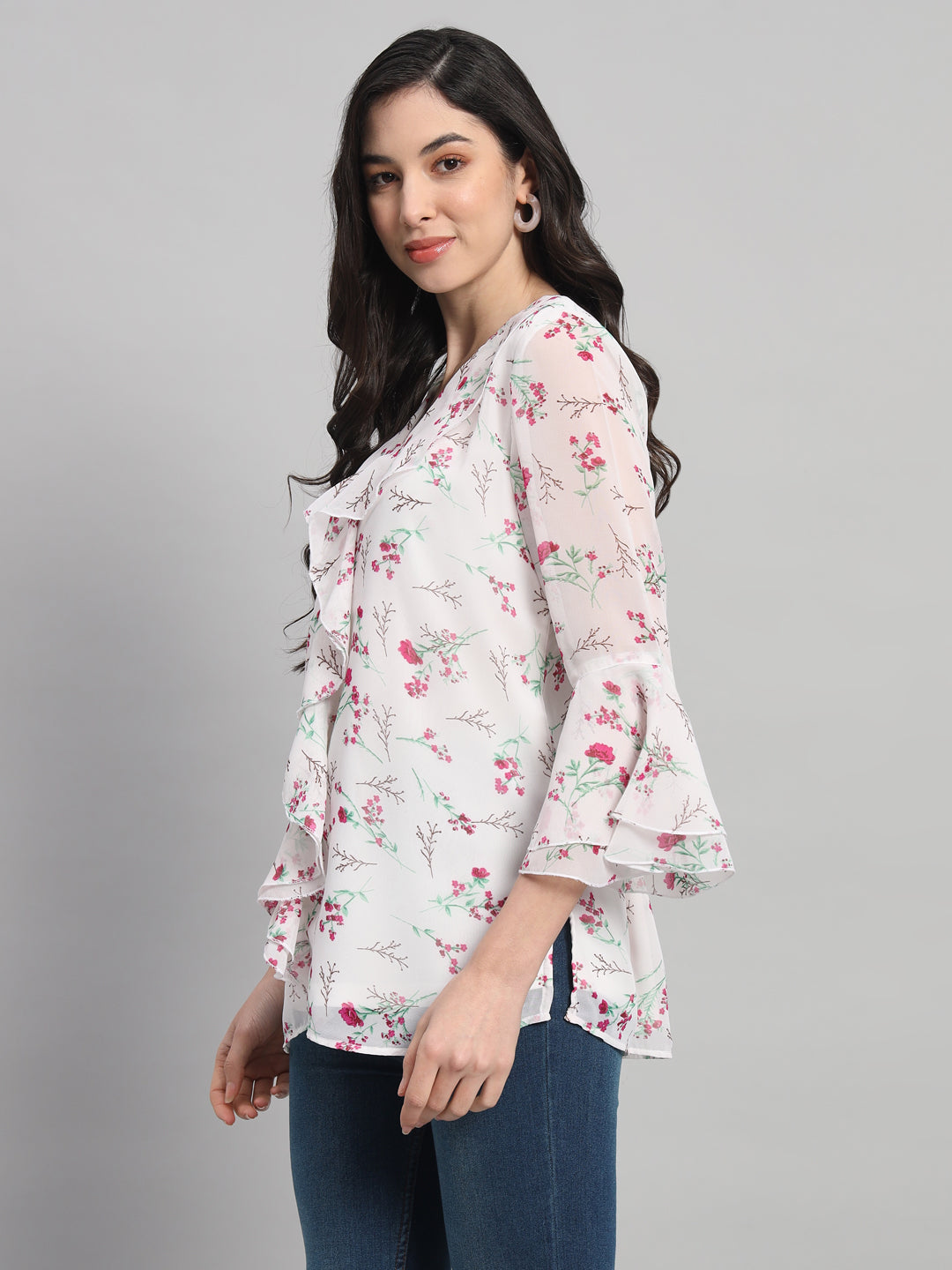 Curvydobe Womens White Floral Print V-Neck Top