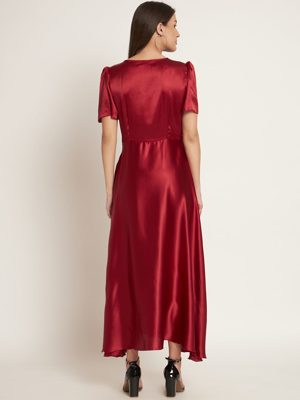 Curvydrobe Women Maroon Sequinned Detail Maxi Dress