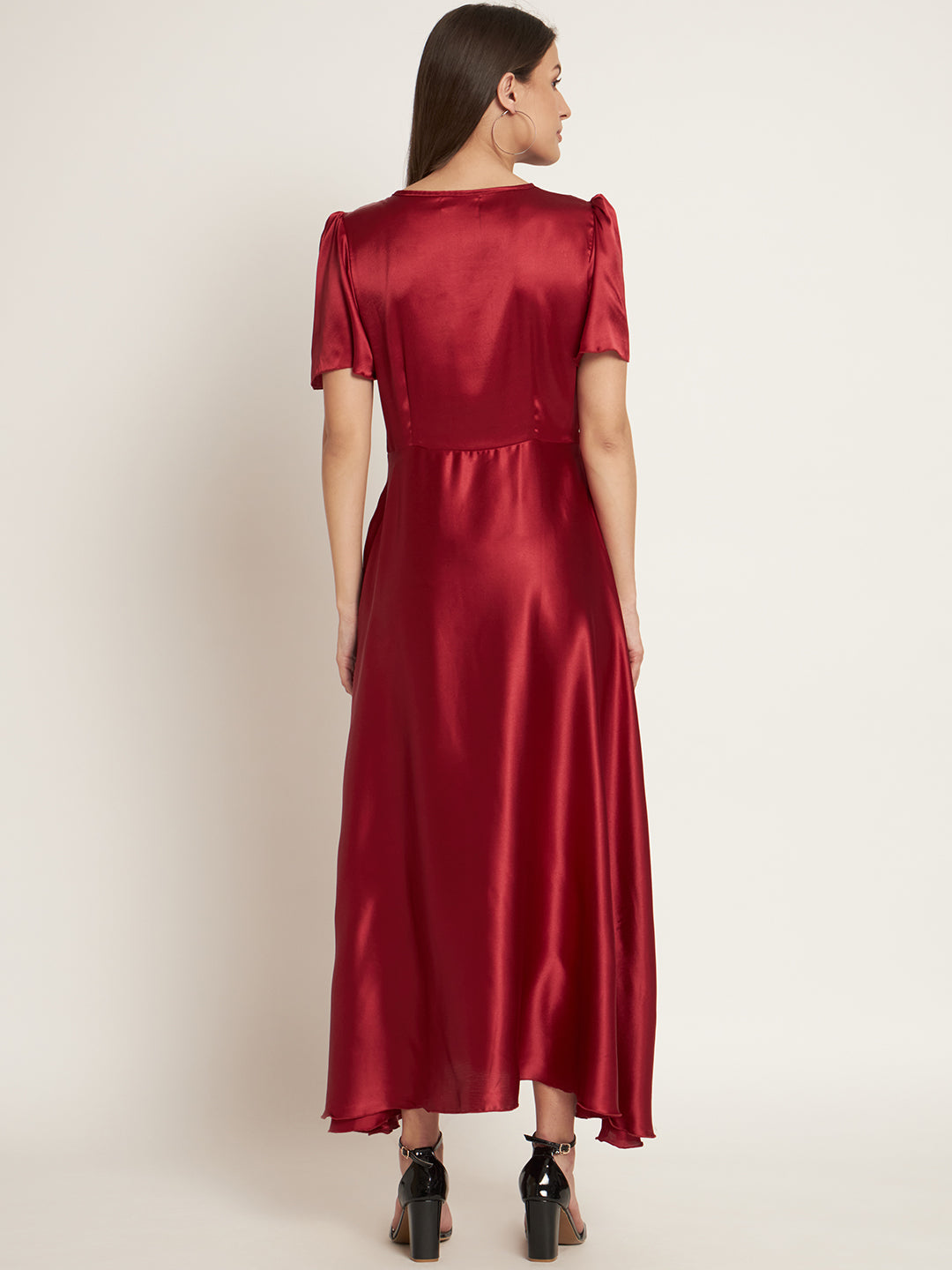 Curvydrobe Women Maroon Sequinned Detail Maxi Dress
