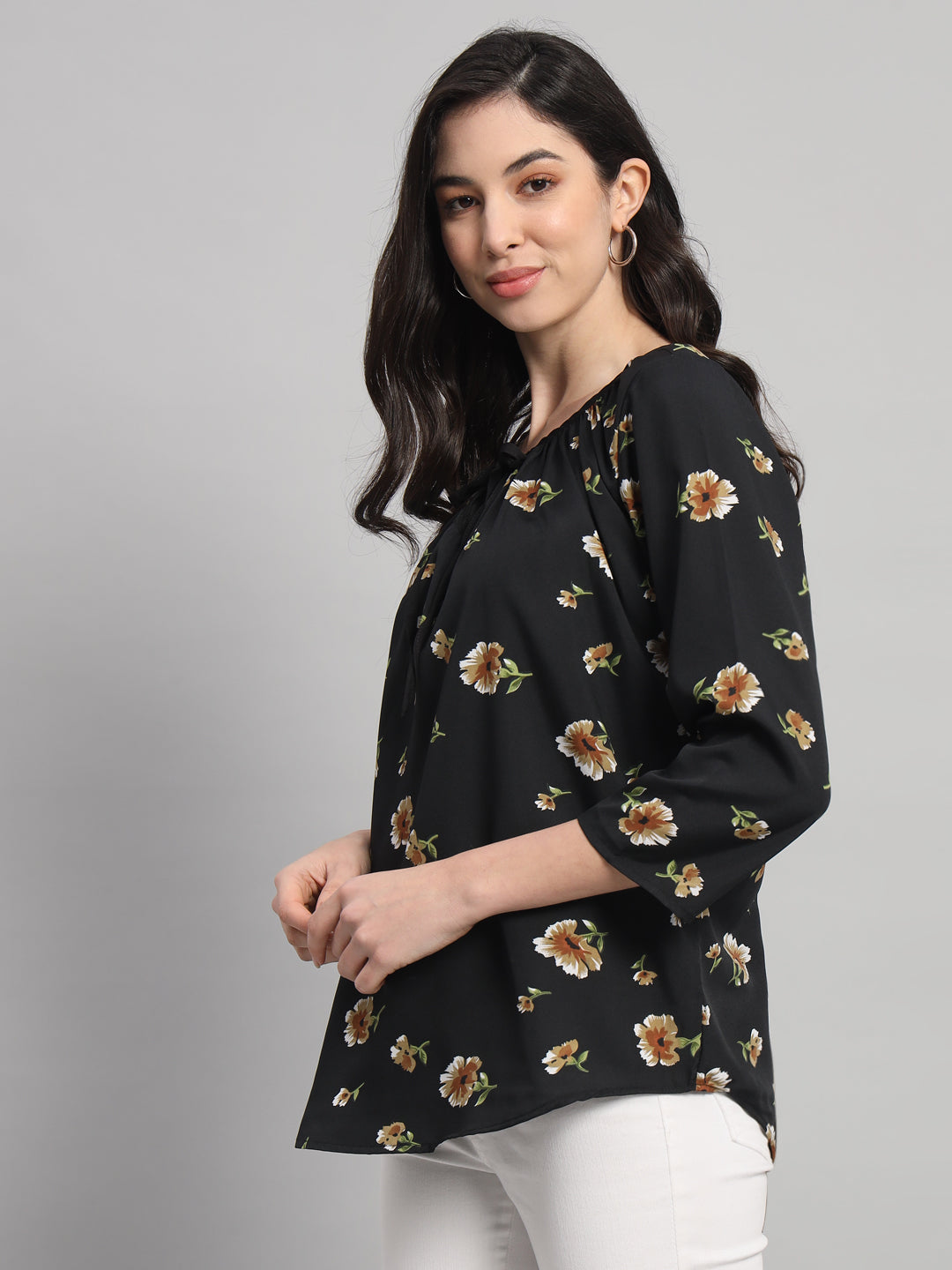 Curvydobe Womens Black Floral Print V-Neck Top