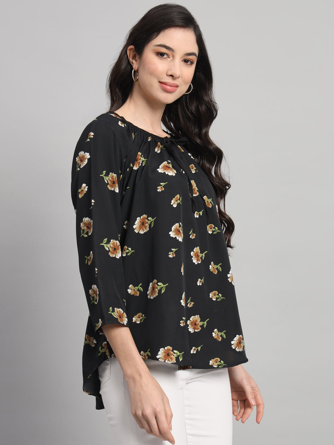 Curvydobe Womens Black Floral Print V-Neck Top