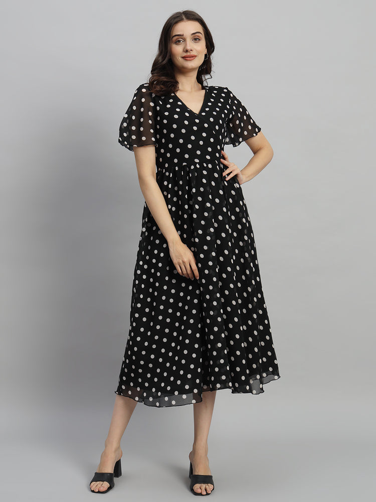 Curvydrobe Women Black Polka Dot Print A-Line Dress