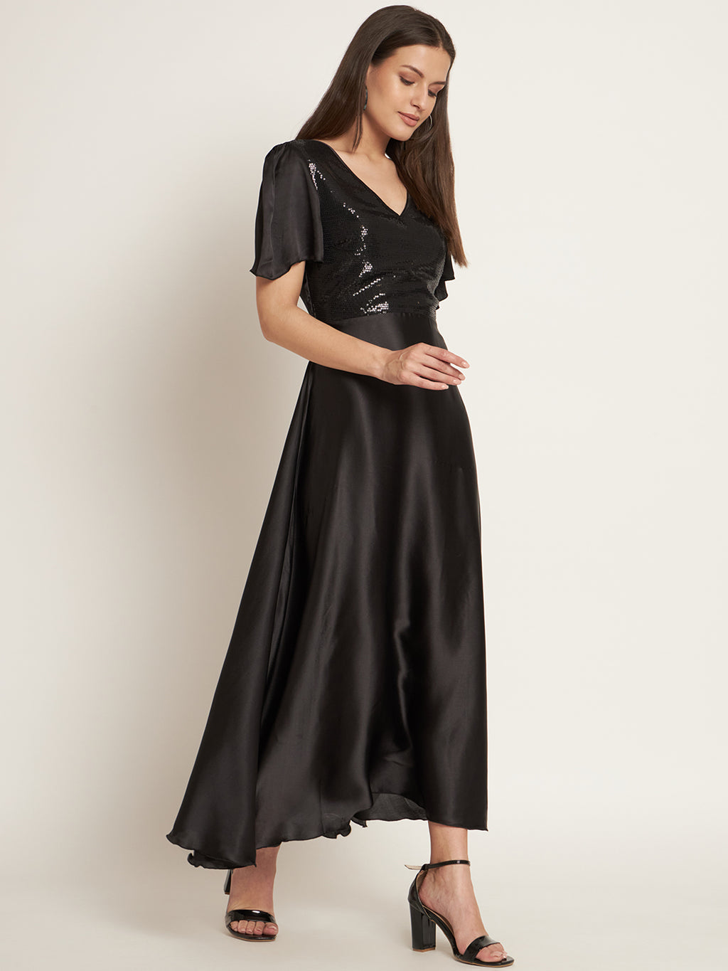 Curvydrobe Women Black Sequinned Detail Maxi Dress