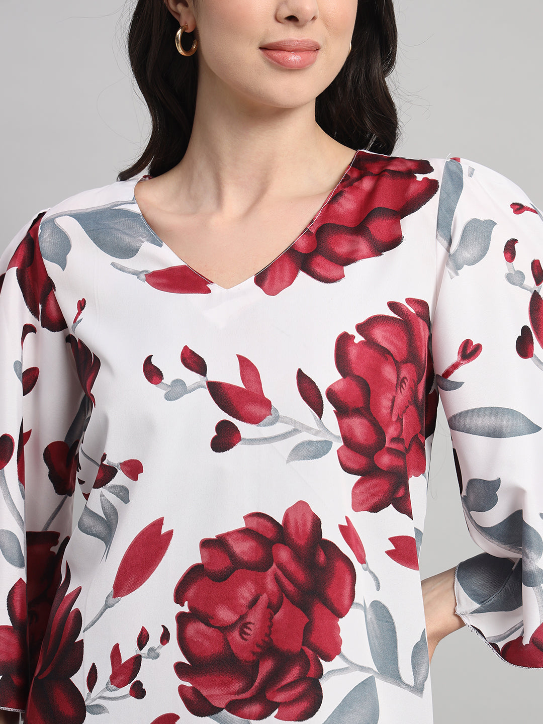 Curvydobe White Floral Print V-Neck Top