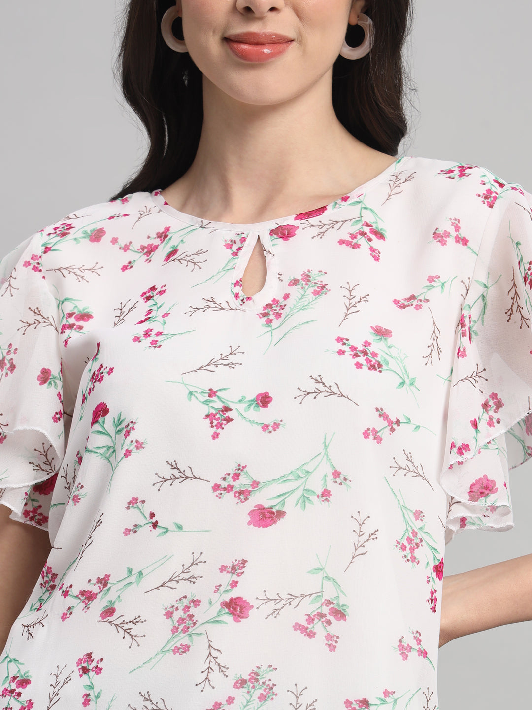 Curvydobe White Floral Print V-Neck Top