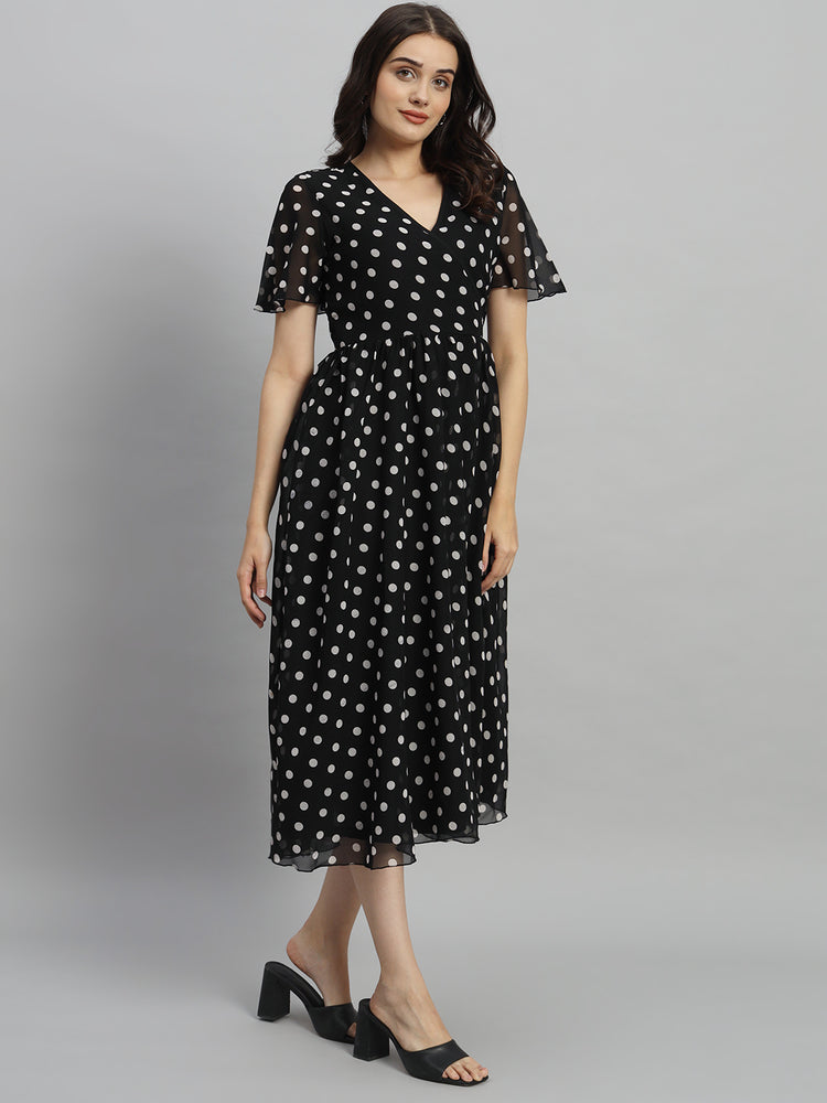 Curvydrobe Women Black Polka Dot Print A-Line Dress