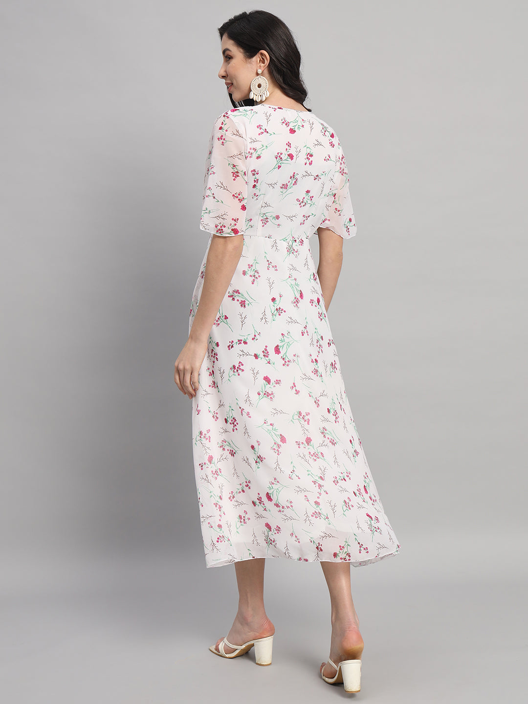 Curvydrobe Womens White Floral Print Fit & Flare dress