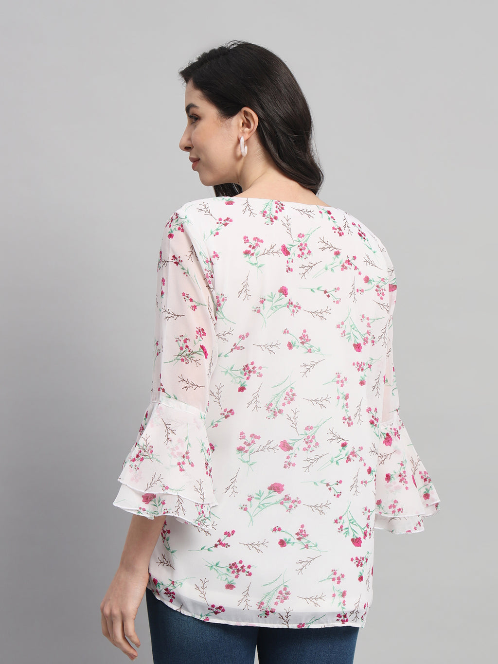 Curvydobe Womens White Floral Print V-Neck Top
