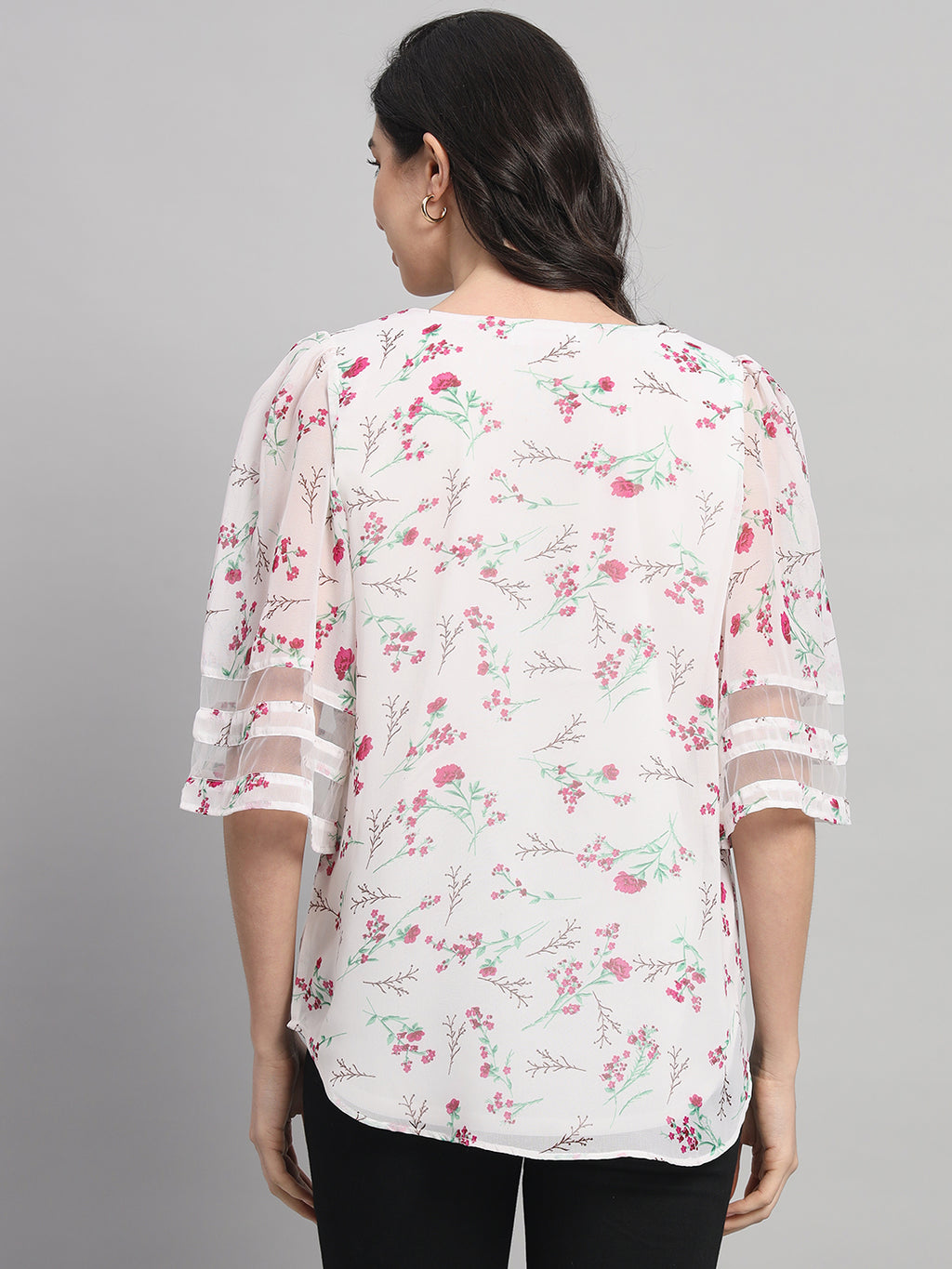 Curvydobe Womens White Floral Print V-Neck Top