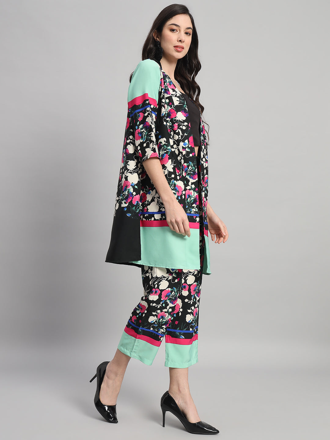 Curvydrobe Women Floral Printed Palazzo Set Shrug